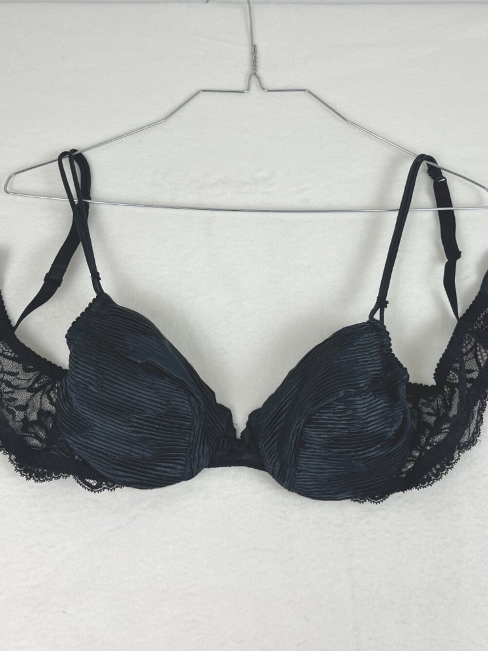 Vintage 90s La Perla Black Underwire Bra Size 34M Made in Italy